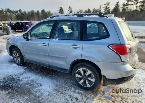 2017 Subaru Forester 2.5I z USA, uszkodzony, nr VIN JF2SJABC5HH447313